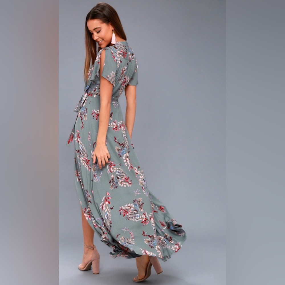 ❤️Lulus Slate Blue Floral Maxi— slightly flawed, see photos